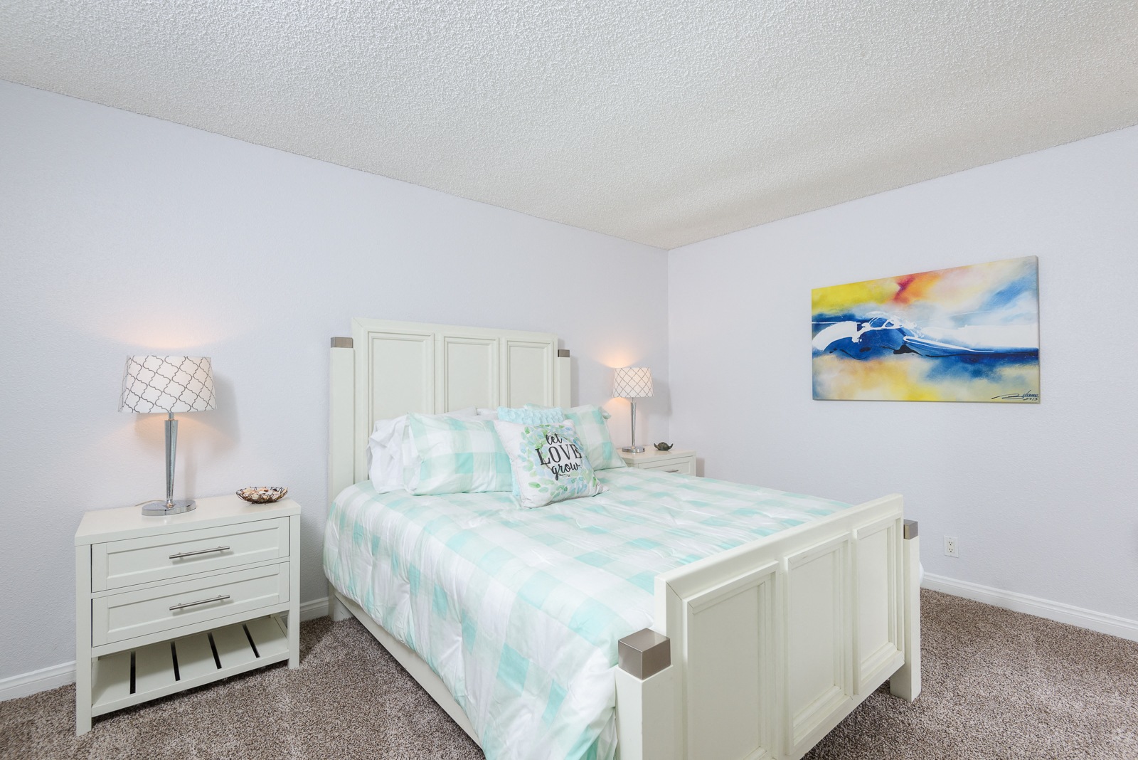 The Californian Apartments- Hb